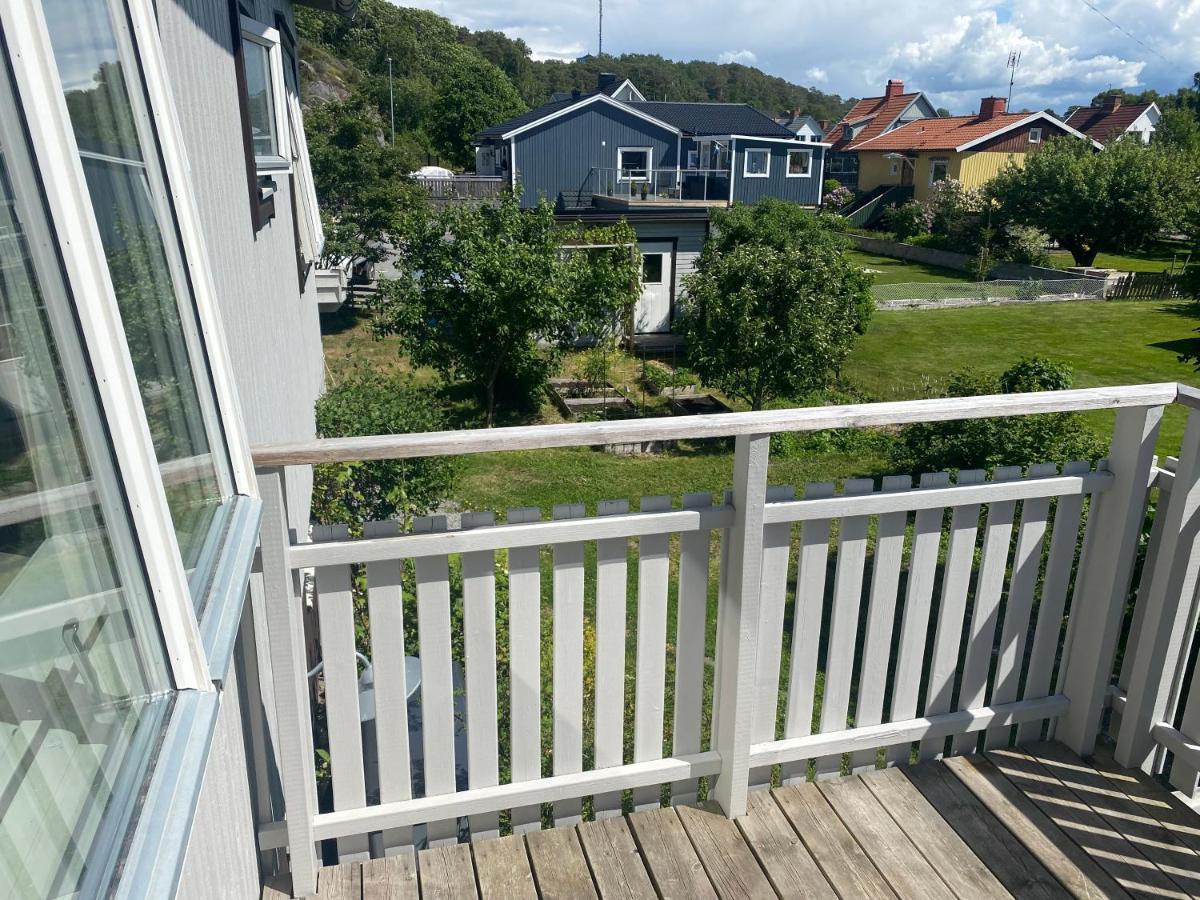 Cheerful Three Room Villa At Stroemstad City Center Buitenkant foto